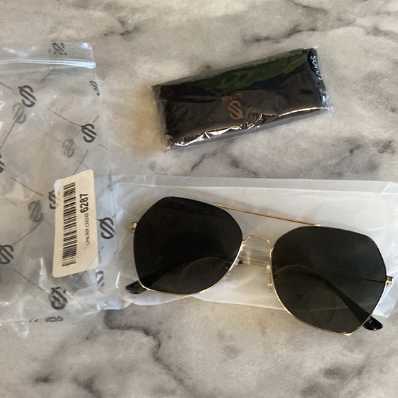 SOJOS - Picture 4 of 11